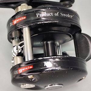 Reel Rotativo Abu Garcia 4600 C Black - Producto de Suecia - imagen 3