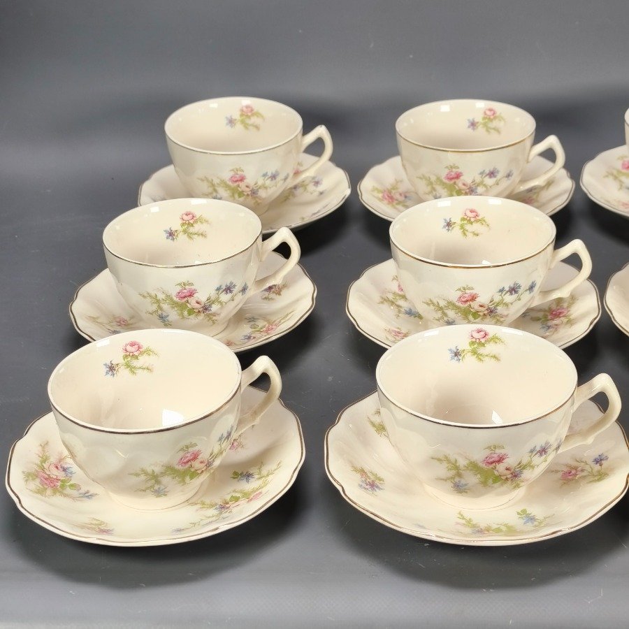 Servicio de té y café, platos de porcelana y accesorios - imagen 22