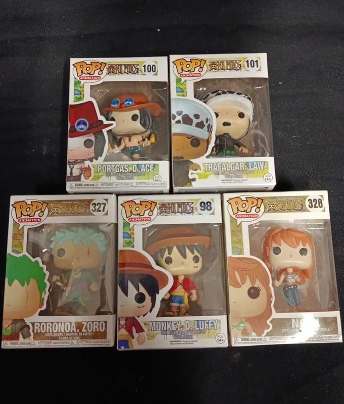 Muñecos Pop! Animation One Piece: Portgas D. Ace, Trafalgar Law, Roronoa Zoro, Monkey D. Luffy y Nami