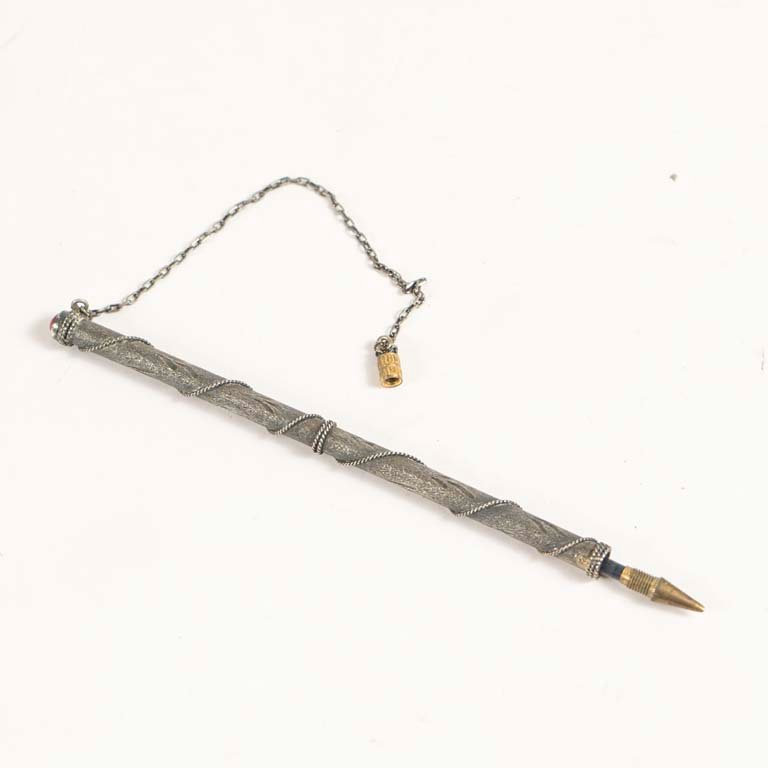 Item 2112368 - Image 0