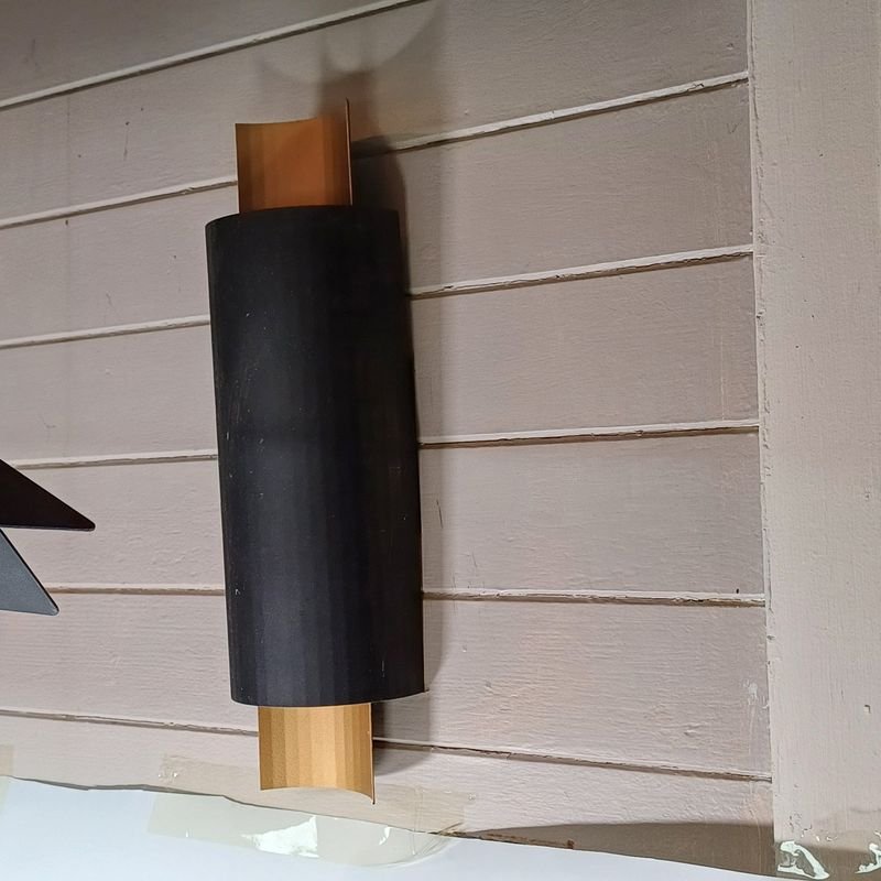 Luminarias de metal con iluminación en pared - imagen 6