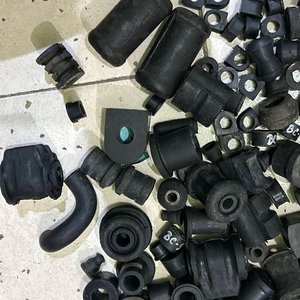 Lote de Bujes de Goma Variados - imagen 2