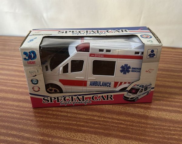 Ambulancia juguete con sonido y luces - imagen 1