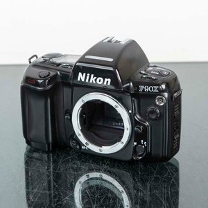 Lote anterior: Cámara Fotográfica Nikon F90X Analógica Negra