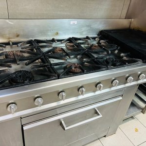 Cocina Industrial Acero Inoxidable 304 con 6 Fuegos, Plancha y Horno - imagen 2