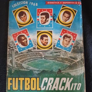 Lote siguiente: Álbum Completo "Futbolcrackito" Colección 1968 - Figuras de Fútbol Uruguayo y Temáticas
