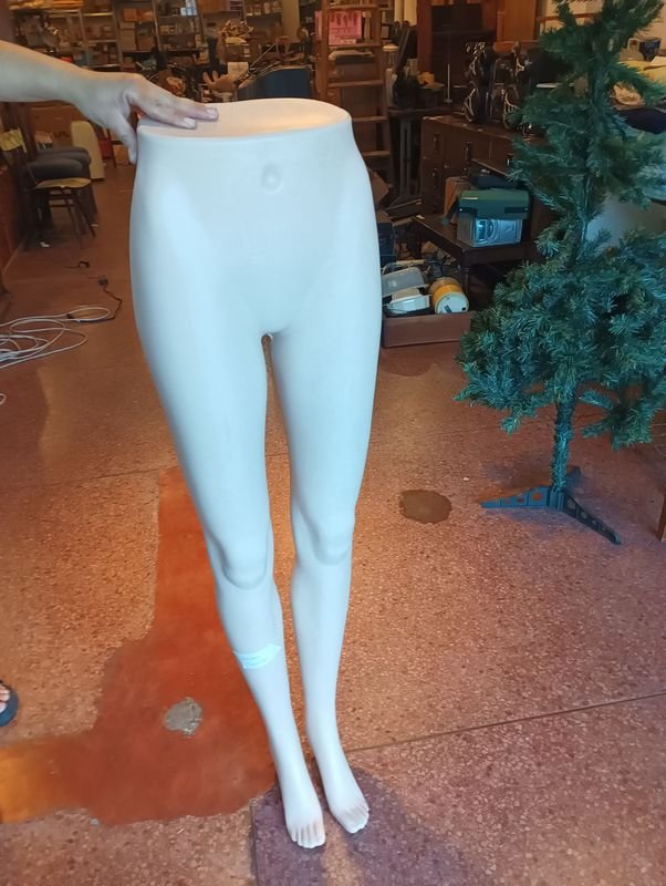 Maniquí torso, parte de abajo, en venta - imagen 2