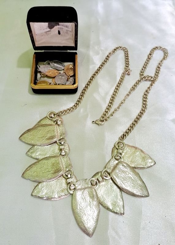 Item 879677 - Image 0