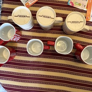 Lote de Tazas Nescafe Clásicas y con Tapa - imagen 3