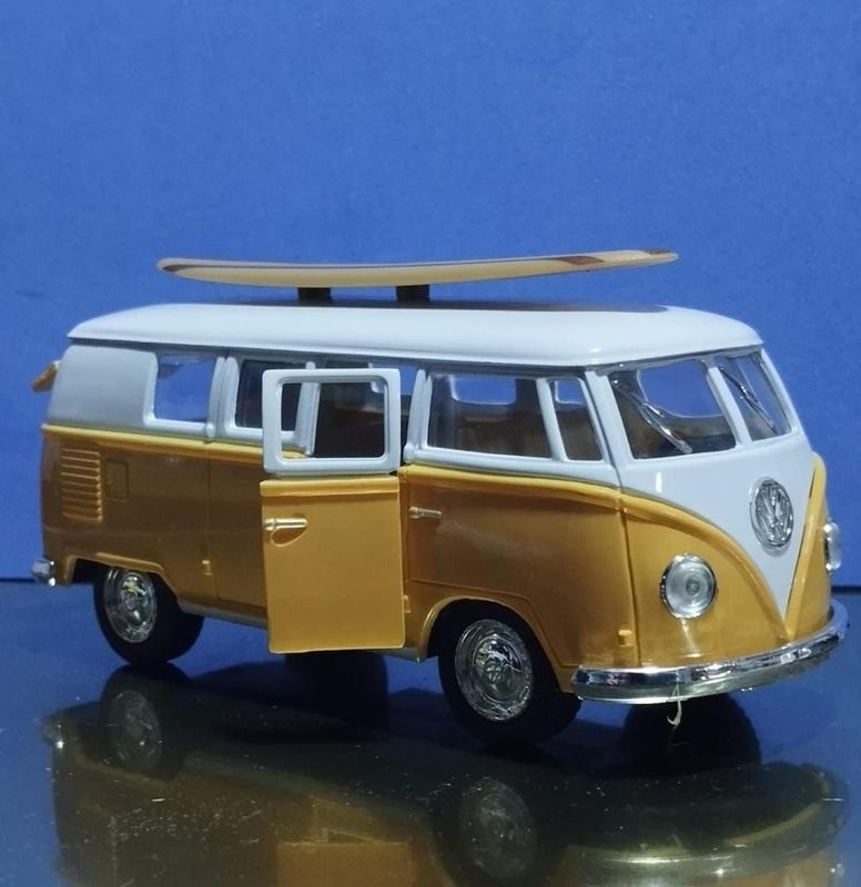 Lote anterior: Camioneta Kombi juguete año 62