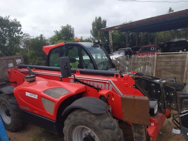 Manipulador Telescópico Manitou MT-X 1840 Año 2021 con Accesorios