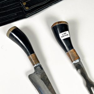 Juego de Cuchillo y Tenedor de Acero con Estuche - imagen 3