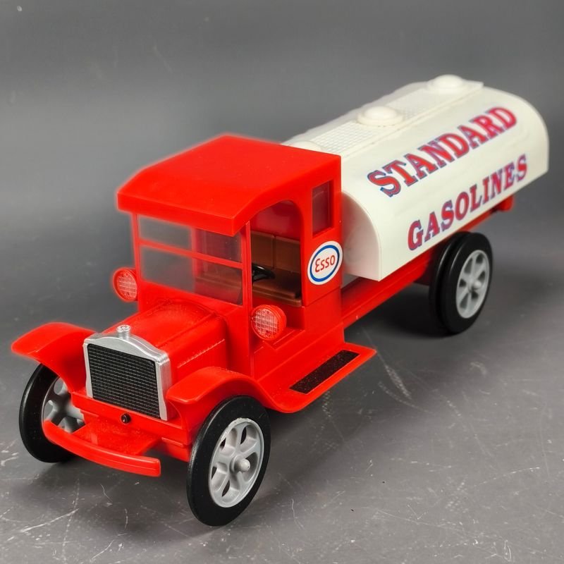 Camión tanque ESSO edición limitada con sonido y luces - imagen 4