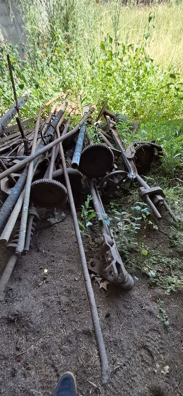 Lote de hierros y maderas de vagones de tren - imagen 2