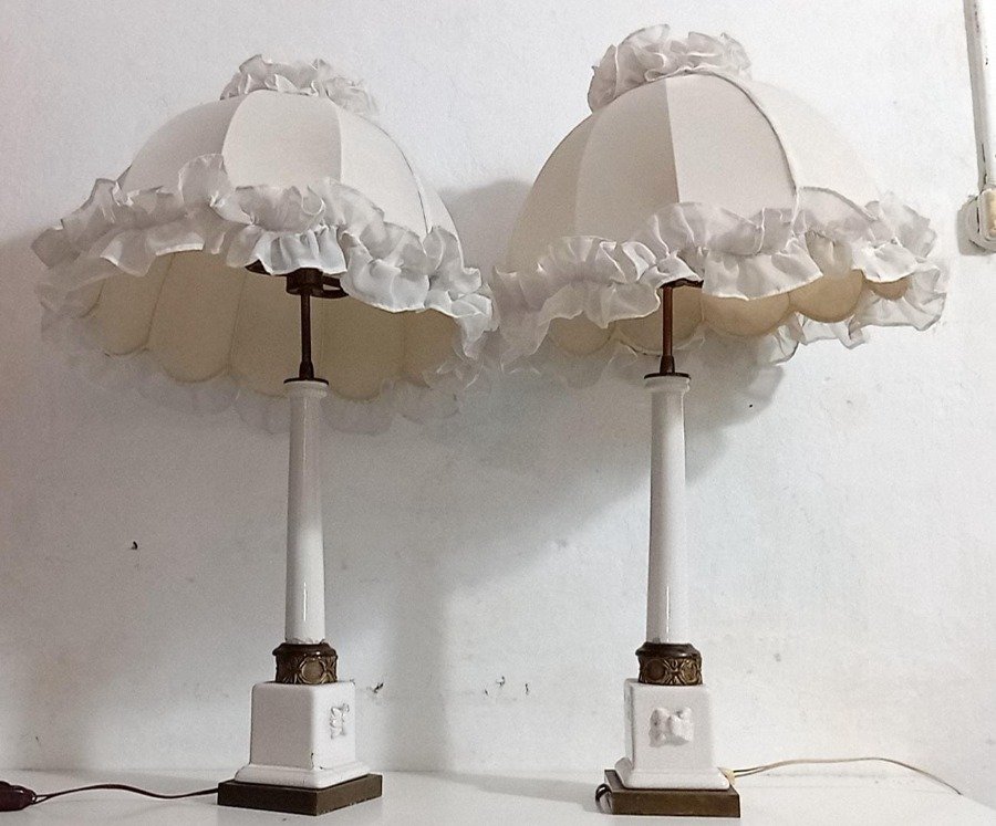 Lote siguiente: Lámparas de mesa antiguas estilo rococó o victoriano