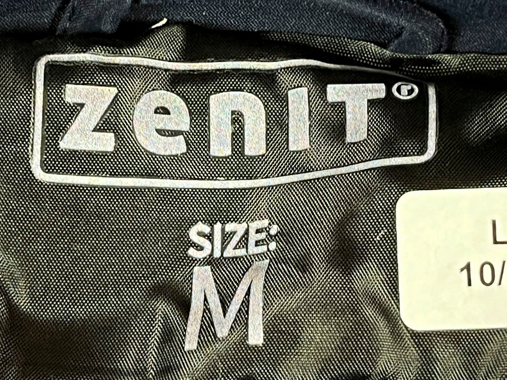 Campera Zenit Oslo Azul con Capucha - imagen 3