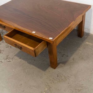 Mesa Ratona de Madera con Dos Cajones - imagen 3