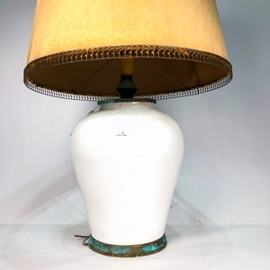 Lámpara de Mesa Vintage en Porcelana Blanca con Pantalla Grande - imagen 3