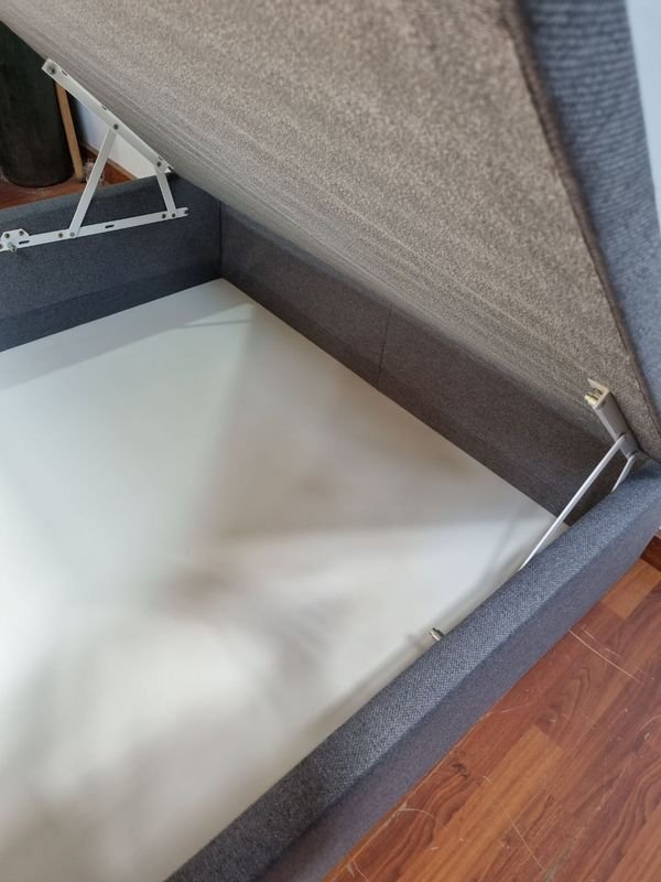 Cama Box Dos Plazas en Buena Condición - imagen 4