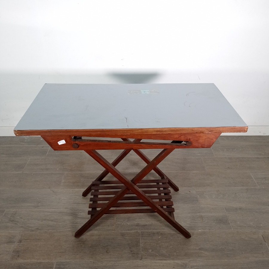 Mesa plegable en madera de cedro con tapa en cárnica - imagen 2