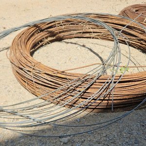 Rollos de alambre varios - imagen 2