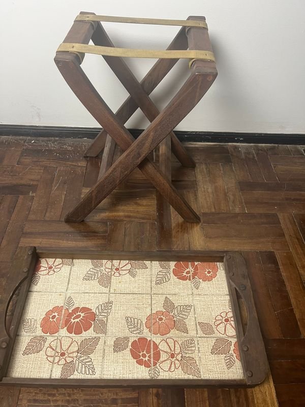 Mesa bandeja de madera con patrón floral - imagen 5