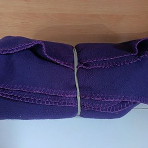 Manta de 1 Plaza Color Violeta - Nueva - imagen 2