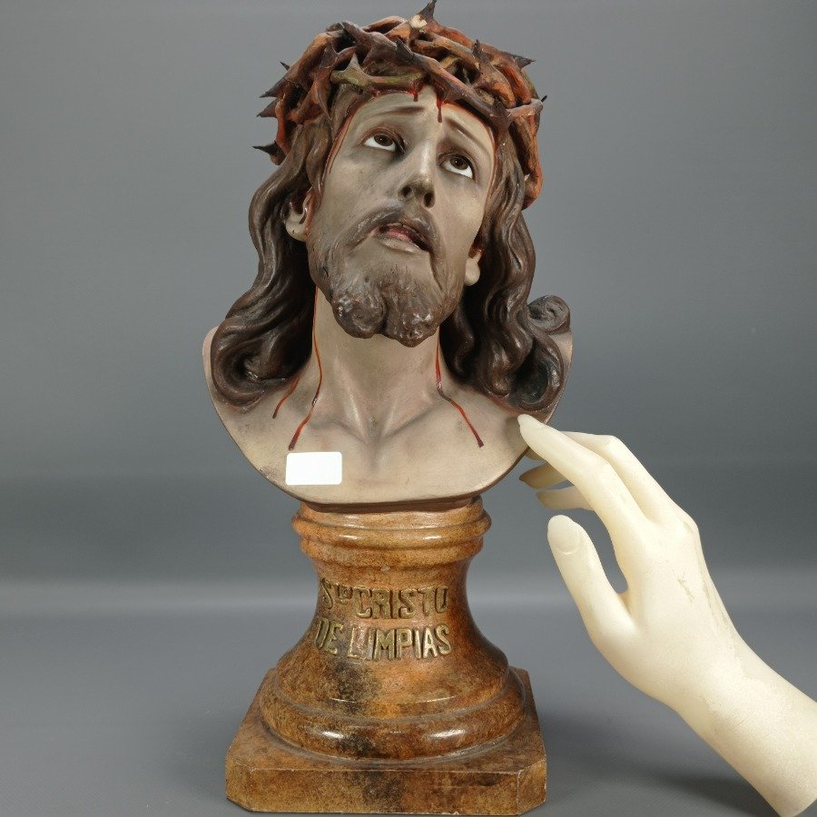 Figura de yeso representando el busto de Cristo - imagen 10