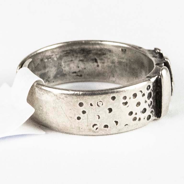 Anillo de plata con diamante - imagen 2