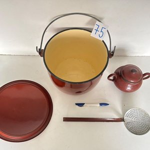 Olla Esmaltada Marrón con Tapa, Azucarero y Espumadera - imagen 3