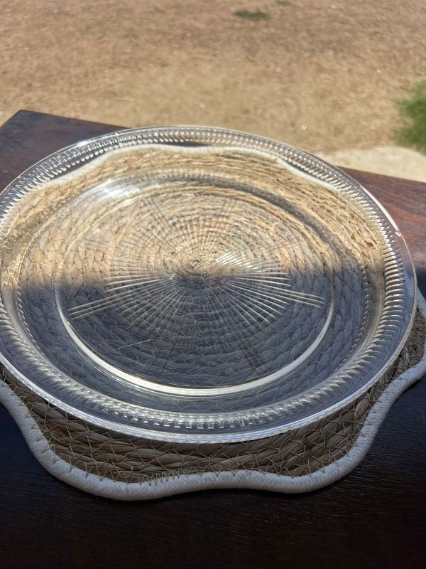 Lote anterior: Plato fuente de vidrio transparente con diseño