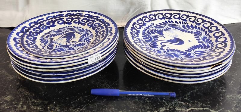 Lote anterior: Platos de porcelana azul y blanco en loza ÁNFORA