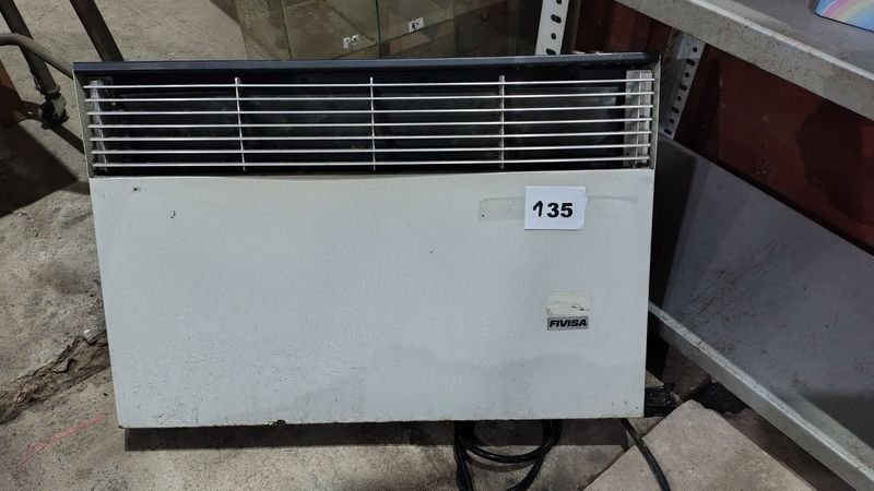 Lote siguiente: Calefactor FIVISA con Grilla de Ventilación