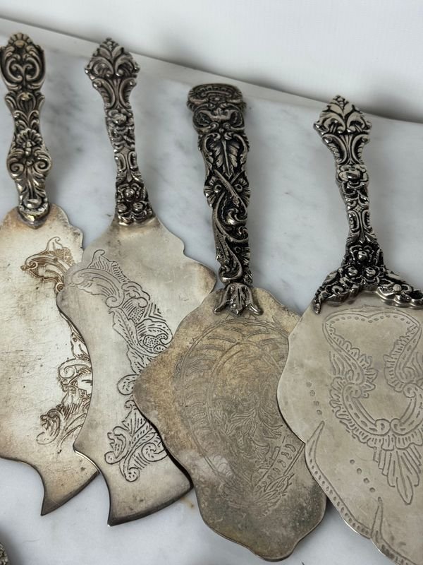 Lotes de cubiertos labrados de plata para postre - imagen 8
