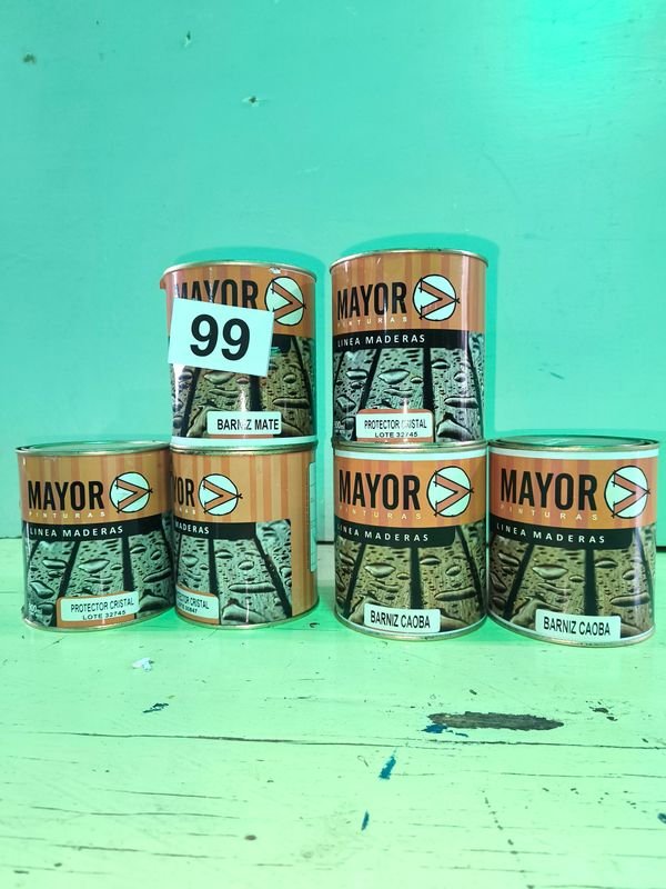 Lote anterior: 6 latas de pintura barniz y protector
