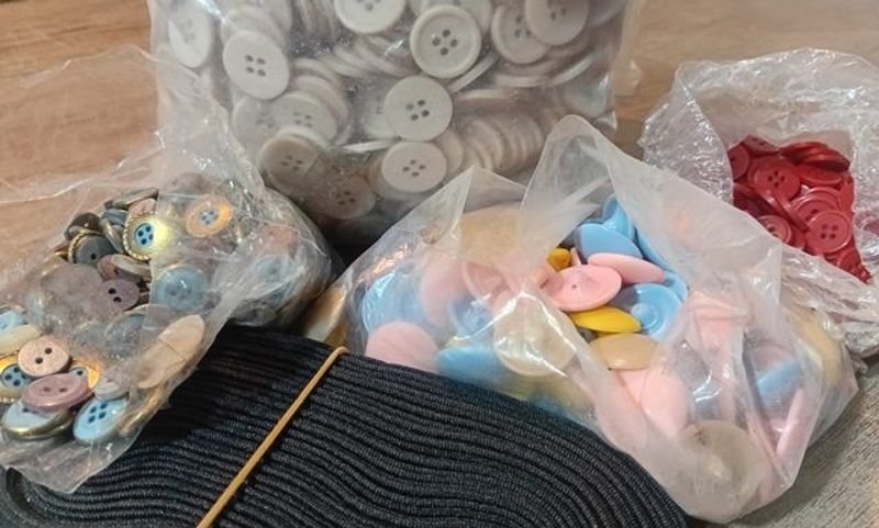 Botones y accesorios para modistas - imagen 5