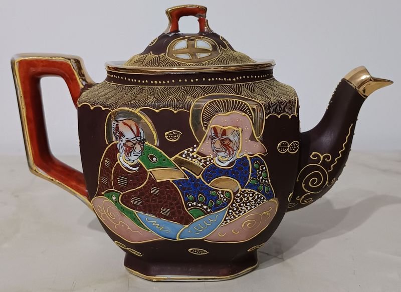 Tetera de Porcelana SATSUMA con Tapa Restaurada - imagen 2