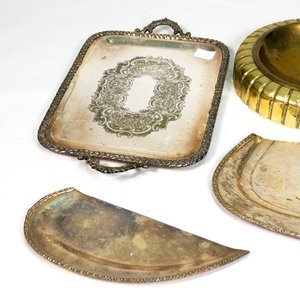 Bandeja Sheffield y Ceniceros Bronce: Set de 5 Piezas Vintage - imagen 2