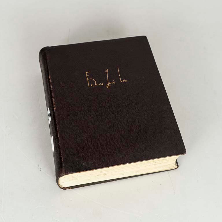 Item 2111632 - Image 0