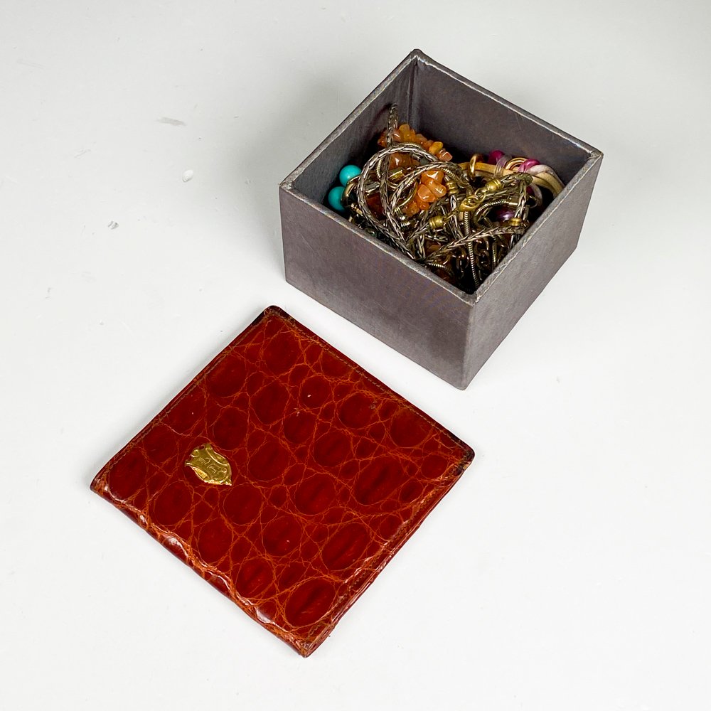 Item 496460 - Image 0