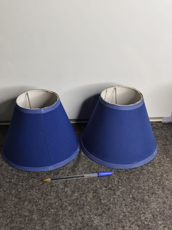 Juego de 4 Pantallas para Lámpara: 2 Lisas Azules y 2 Estampadas Florales - imagen 1