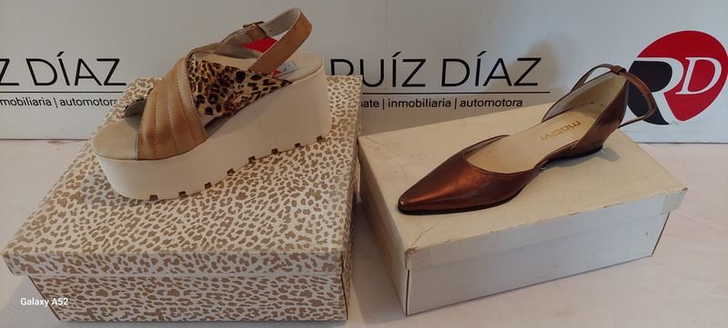 Lote siguiente: Zapatos de tacón alto para mujer