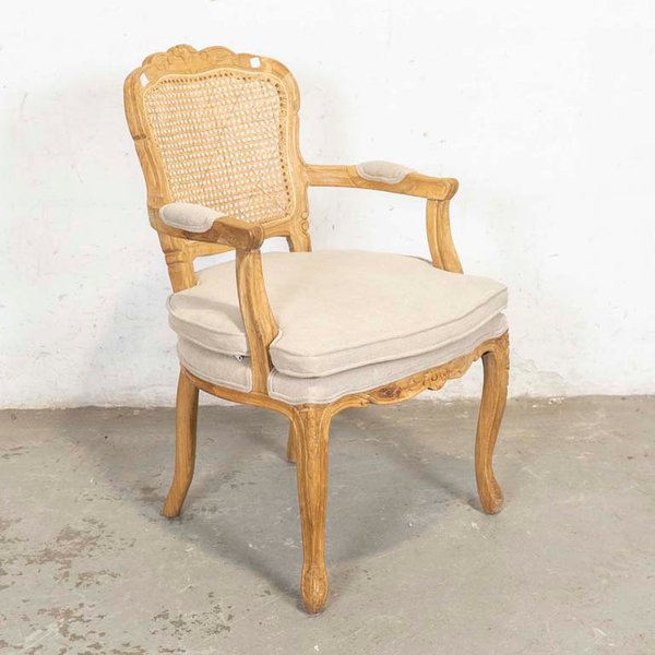 Sillón Francés Rústico con Respaldo Esterillado y Almohadón