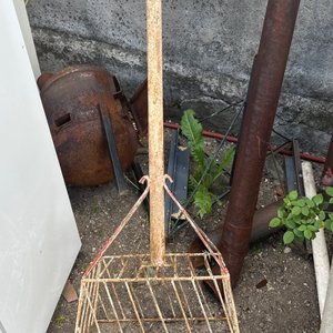Lote anterior: Canasto de Basura Metálico Oxidado