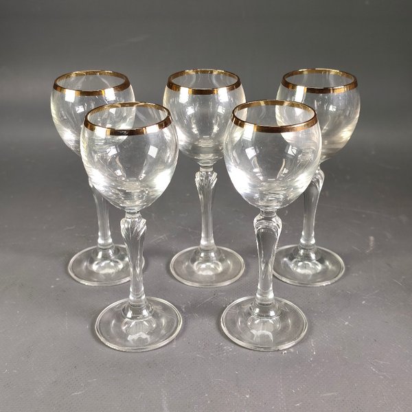 Cinco Copitas para Licor de Cristal con Borde Dorado