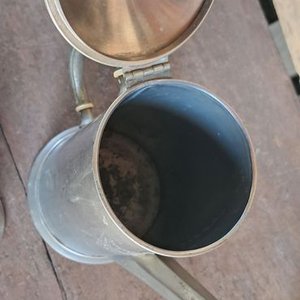 Tetera y Azucarera Metálica Antigua Sellada - imagen 4