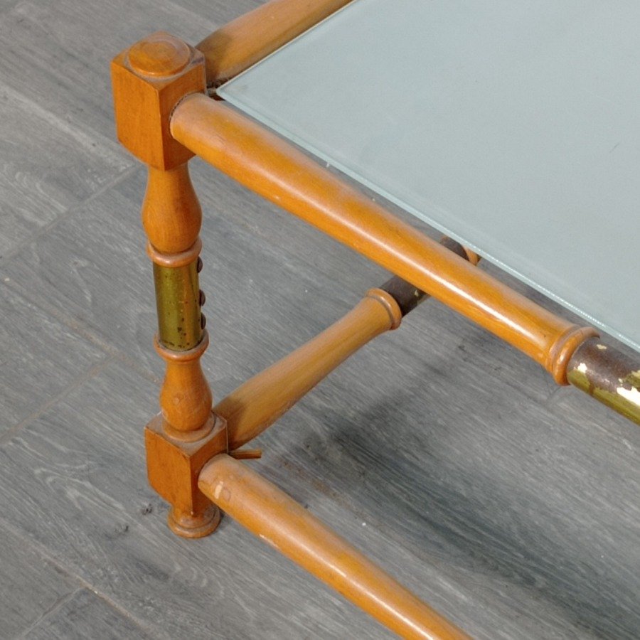 Mesa ratona con tapa de vidrio, sana y firme - imagen 4