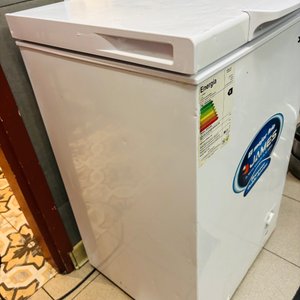 Lote #040 – Freezer ¨JAMES¨ – 95 Lts de capacidad - imagen 3