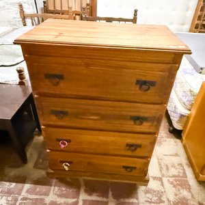 Cómoda de madera con 6 cajones - imagen 2