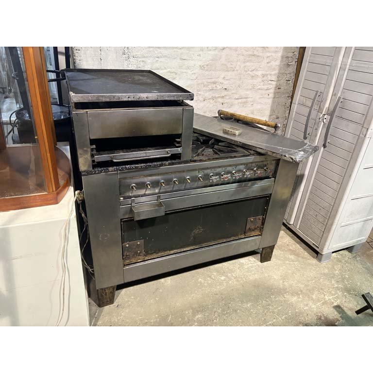 Lote anterior: Cocina industrial 4 hornallas a gas de cañería con plancha